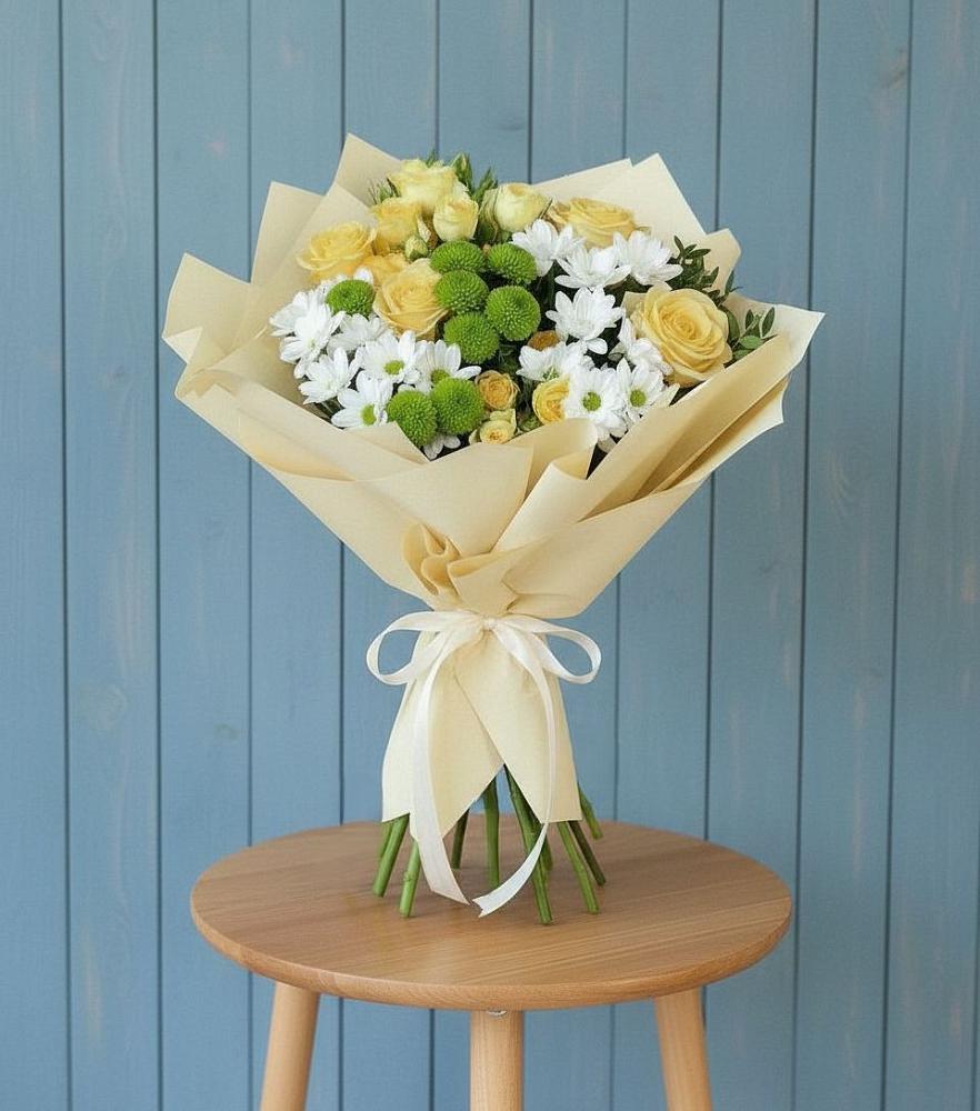 Букет цветов из: Хризантемы и Розы в Кичменгском Городке