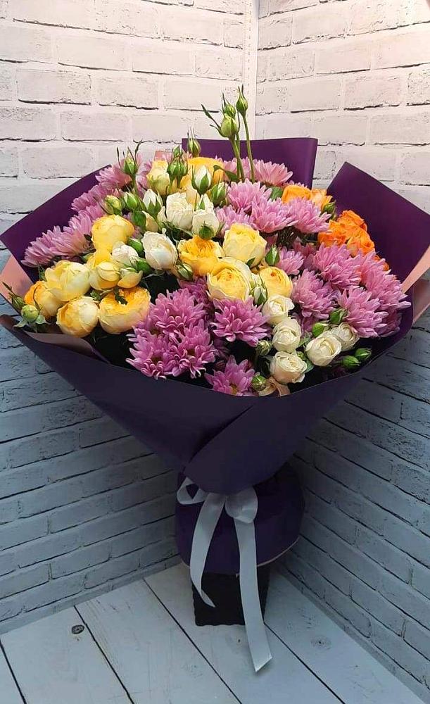 Букет цветов из: Хризантемы и Розы в Кичменгском Городке