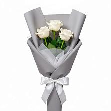 Букет 3 белые розы в Кичменгском Городке