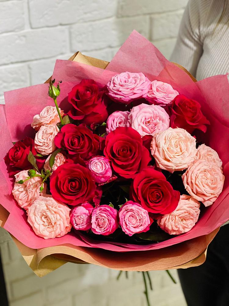 Букет цветов из: Розы в Кичменгском Городке