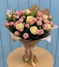 Букет цветов из:  Розы в Кичменгском Городке