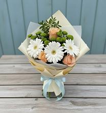 Букет цветов из:  Герберы, Розы и Хризантемы в Кичменгском Городке