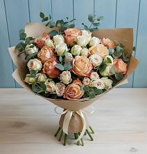 Букет цветов из:  Альстромерии и Розы в Кичменгском Городке